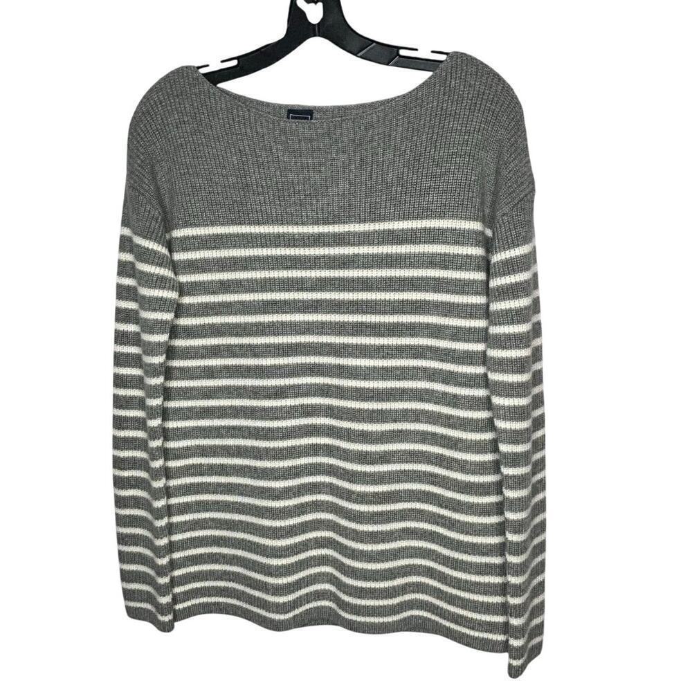 Gap Merino Wool Blend Gray & White Striped Pullover Sweater Size Medium New